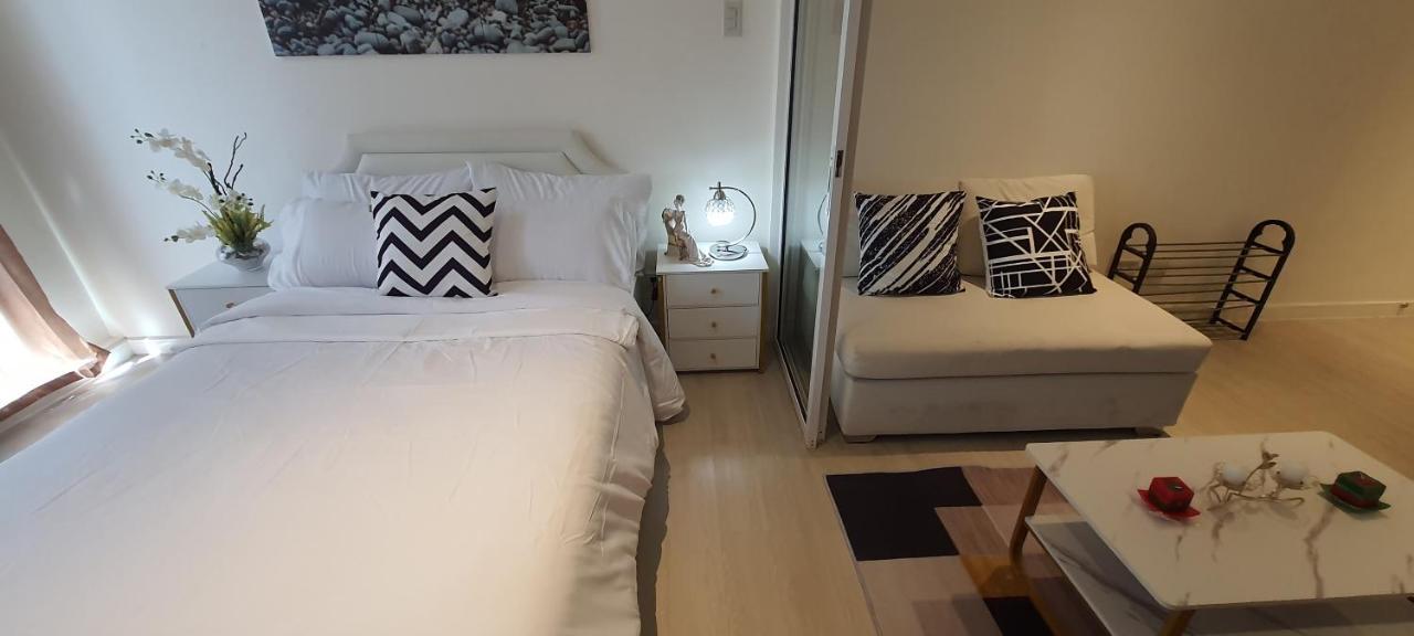 Paranaque City Jn Condotel The Azure Urban Resort Residences מראה חיצוני תמונה